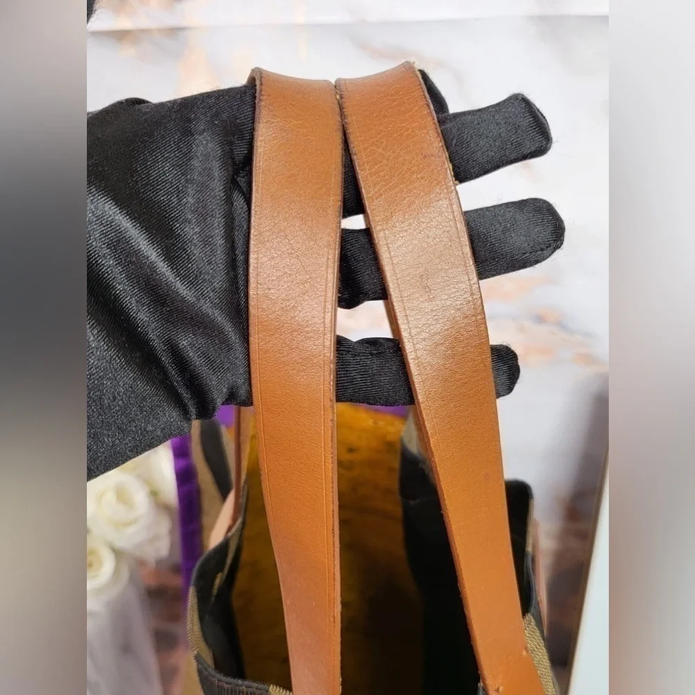 Fendi PEQUIN SHOPPING TOTE BAG - Picture 12 of 17